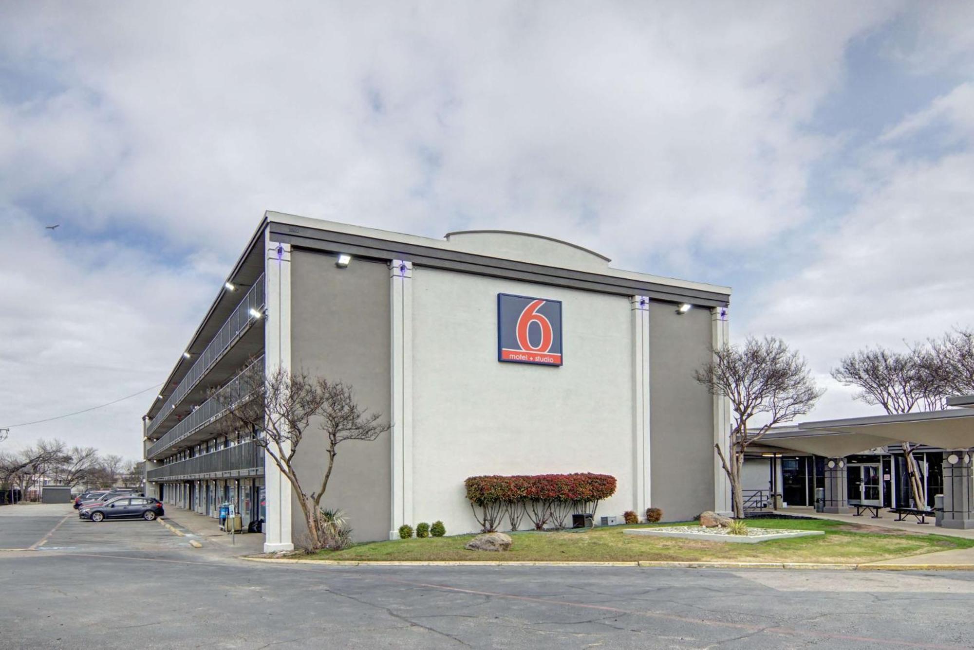 Studio 6 Mesquite, Tx Town East Eksteriør bilde